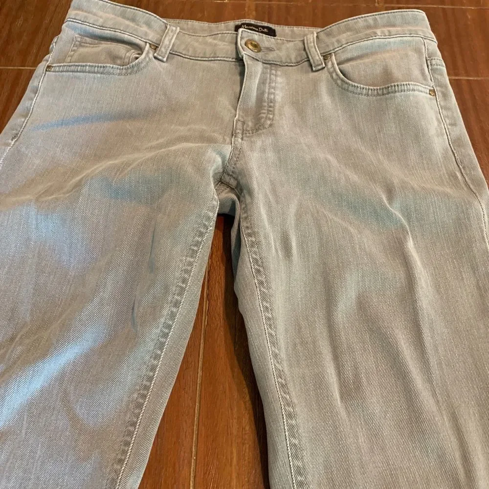 Sold - Picture 4 of 10